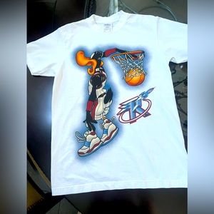 Shaka wear street wear essentials T-Shirt